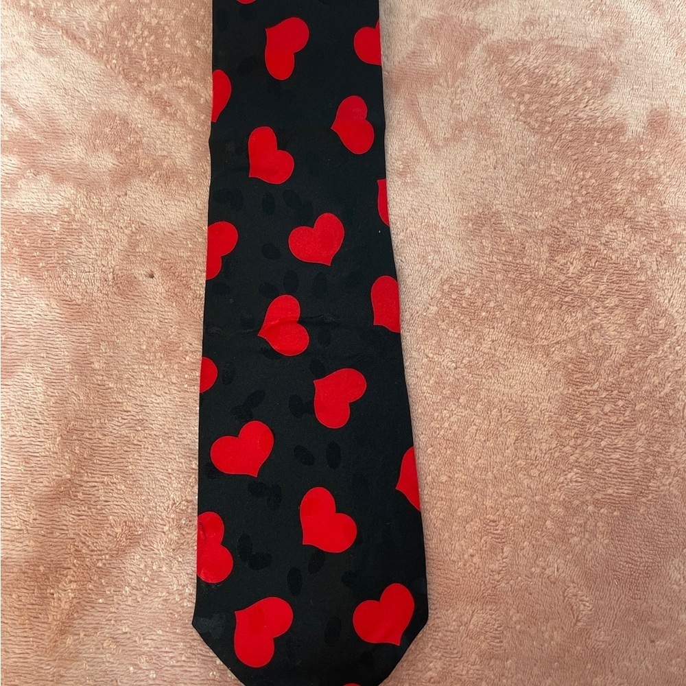 Addiction Tie with Red Heart Pattern on Black - Picture 3 of 8